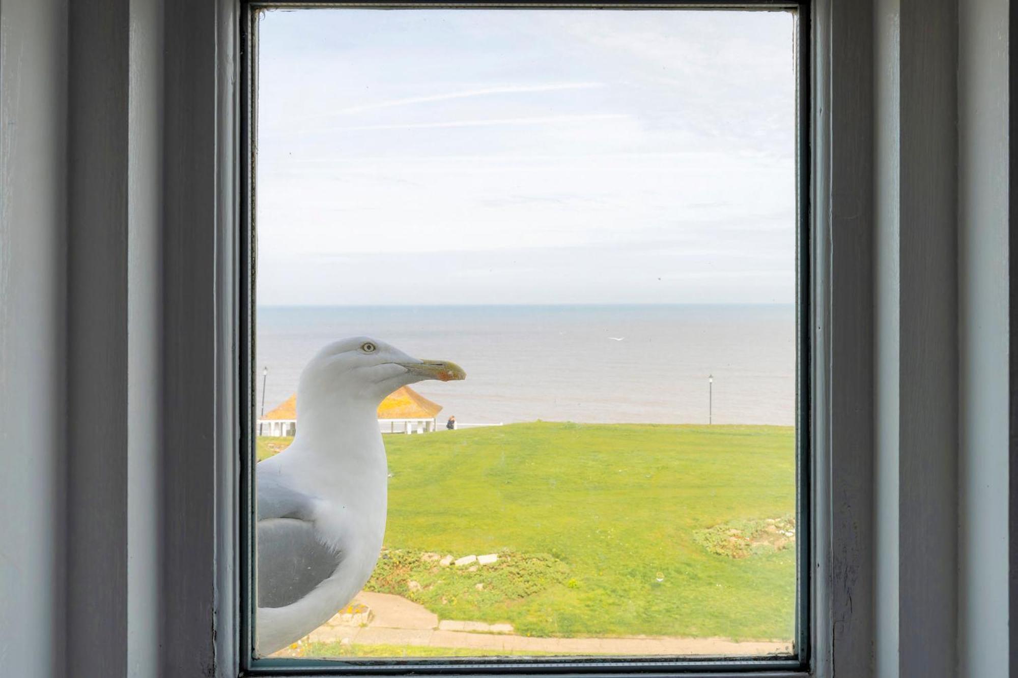 Sandcliff Guest House Cromer Exteriör bild